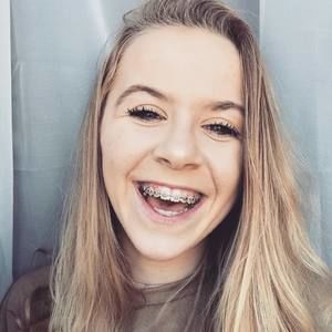 Meet your Posher, Kassie